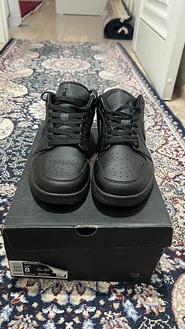 aj1: Air Jordan 1 Low, полностью чёрные (Triple Black) - Оригинальный — 1