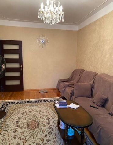 Köhnə tikili: Bakı, 4 otaqlı, Köhnə tikili, 100 kv. m — 4