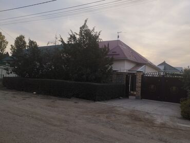 беловодск дома: Үй, 140 кв. м, 5 бөлмө, Менчик ээси