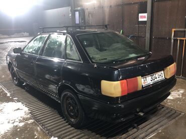 Audi: Audi 80: 1990 г., 1.8 л, Механика, Бензин, Седан — 7