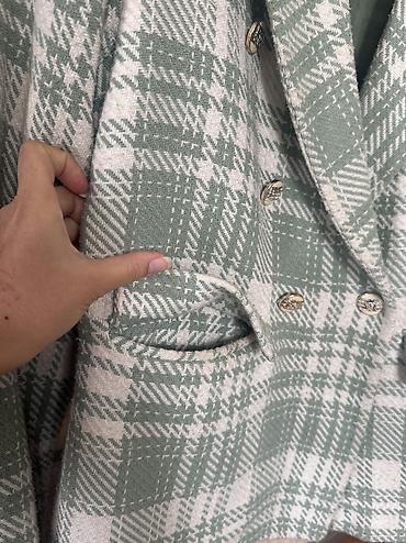 мужские блузки: 🤍💚 СТИЛЬНЫЙ ЖАКЕТ В БЕЛО-ЗЕЛЁНУЮ КЛЕТКУ 💚🤍 Продаю жакет из личного — 2