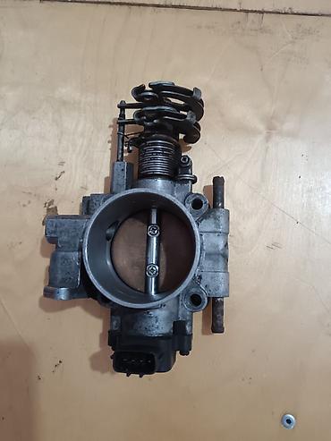 Дроссельные заслонки: Дроссельная заслонка Honda 2002 г., Б/у, Оригинал, Япония — 2