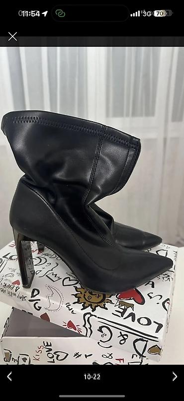 Спортивные костюмы: Одежда женская покупала в Дубаи/Италии, размер s/m, l до 46 размера — 107