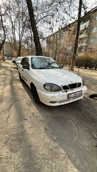 Daewoo: Daewoo Lanos: 1997 г., 1.5 л, Механика, Бензин, Седан — 1