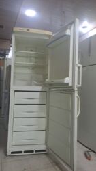 Plitələr və bişirmə panelləri: İşlənmiş 2 qapılı Ardo Soyuducu Satılır, rəng - Ağ