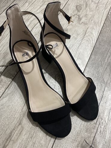 обувь женская деми: Продаю Туфли 38 размер фирма H&M. Новые