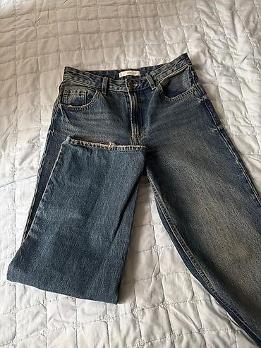 Брюки: Две пары джинсы прямого кроя от mango и bershka по 1000 с — 5