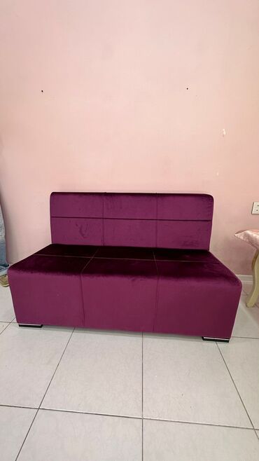 Plastik qapılar: Mini-divan