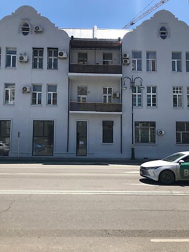 Mənzillər: Bakı, Ələt qəs., 3 otaqlı, Köhnə tikili, m. Xətai, 81 kv. m — 1