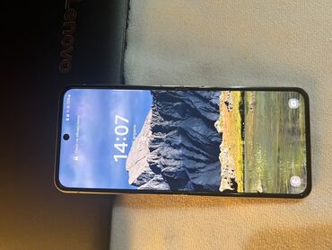 Samsung Galaxy Z Flip 4, Б/у, 256 ГБ, цвет - Бежевый, eSIM