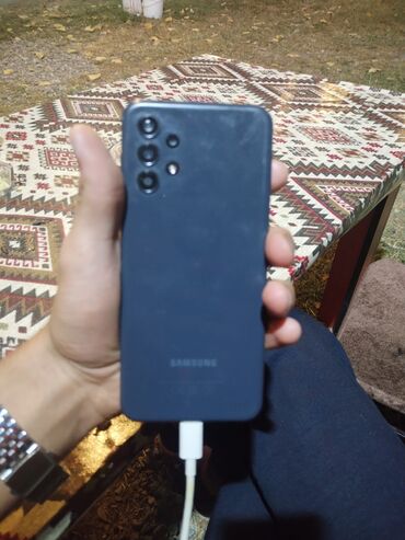 samsung 8s: Samsung Galaxy A13, 64 GB, rəng - Göy, Qırıq, Barmaq izi, Simsiz şarj