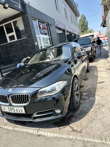 bwm самурай: Элегантный черный седан BMW 5 серии. Автомобиль оснащен фирменной