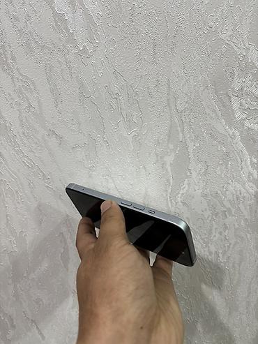 Apple iPhone: IPhone 15, Б/у, 128 ГБ, Белый, Коробка, 99 % — 10