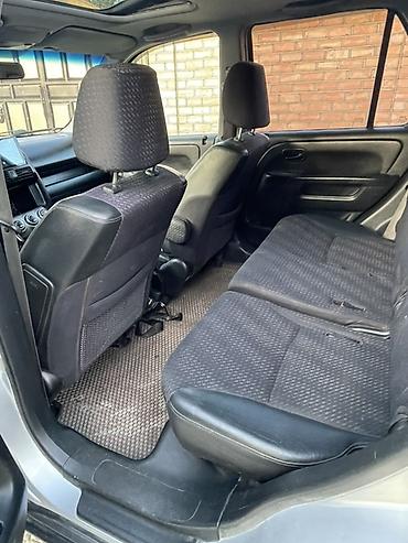 Унаа: Honda CR-V: 2002 г., 2 л, Кол менен иштөөчү, Бензин, Кроссовер — 6