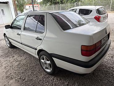 багажник венто: Volkswagen Vento: 1993 г., 1.8 л, Механика, Бензин, Седан — 4