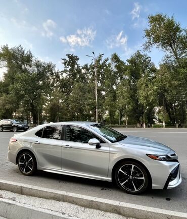 крыло нексия 1: Toyota Camry: 2019 г., 2.5 л, Автомат, Бензин, Седан