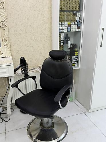 Peşəkar salon üçün bərbər/kosmetologiya kreslosu - Yumşaq, rahat