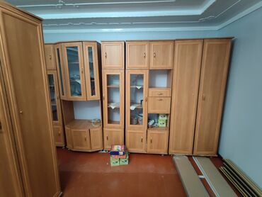 горка мебель для зала: Гарнитур для зала, Б/у, Самовывоз