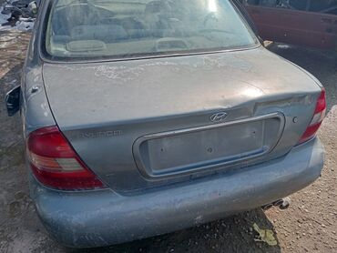 500 manata masin satiram: Hyundai Sonata: 1.8 l | 1998 il Sedan