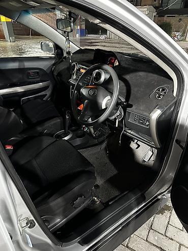 таёта ист: Toyota Ist: 2003 г., Бензин, Хэтчбэк — 4