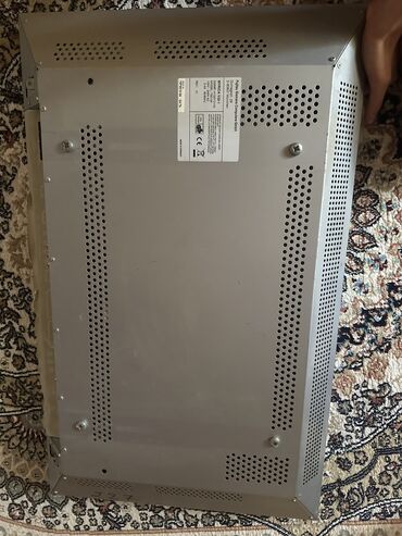 компьютерный монитор: Fujitsu Siemens Myrica V32-1 TV monitor -Işlək vəziyətdə