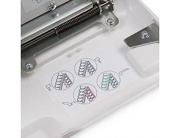 Оверлочные машинки: Cовременный простой в обращении 4-ниточный оверлок Janome MyLock 4952 — 8