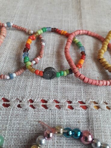 Наборы украшений: БИЖУТЕРИЯ из Германии, недорого: серьги, браслеты, подвески, ожерелья at lalafo.kg — 14 Наборы украшений: БИЖУТЕРИЯ из Германии, недорого: серьги, браслеты, подвески, ожерелья — 14