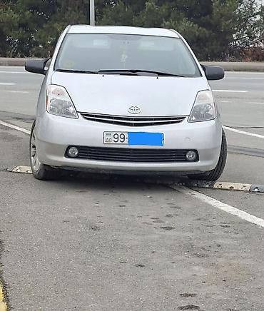 Toyota: Toyota Prius: 1.5 l | 2009 il Hetçbek — 1