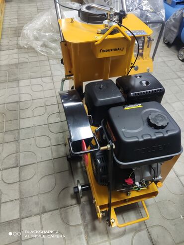 Метчики: Бензиновый бетонорез TOLSEN Двигатель: LONCIN 9,6Кв.(13HP) Вес 120кг
