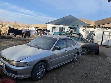 кытай мото: Mitsubishi Lancer: 1996 г., 1.3 л, Кол менен иштөөчү, Бензин, Седан — 6