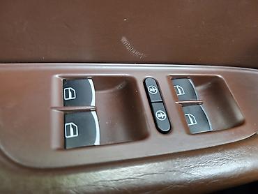 дауд: Volkswagen Touareg: 2012 г., 4.1 л, Автомат, Дизель, Внедорожник — 7