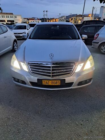 Mercedes-Benz 220: 2.1 l. | 2009 έ. Λιμουζίνα