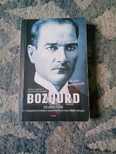 Bədii ədəbiyyat: Bozqurd - Atatürk haqqında kitab Azərbaycanda 22 ədəd olan kitab