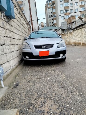 Kia: Kia Rio: 1.5 l | 2008 il Hetçbek