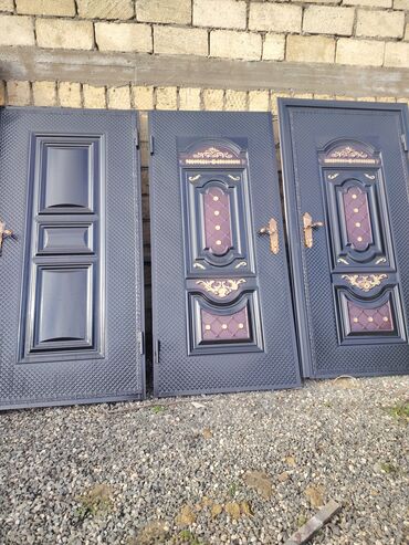 Giriş qapıları: Mənzil üçün Yeni Giriş qapısı Çərçivə ilə, Zəmanətli, Ödənişli quraşdırma, Ödənişli çatdırılma — 9