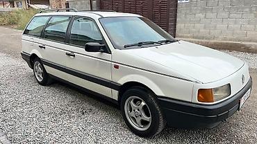 газ 53 кузуп: Volkswagen Passat: 1992 г., 1.8 л, Кол менен иштөөчү, Бензин, Универсал — 2