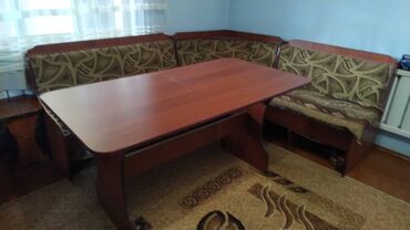 уголок со столом: Комплект стол и стулья Кухонный, Б/у