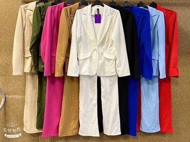 Kompleti: Komplet: 3200 dinara — 5