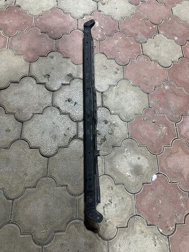 Бамперы и комплектующие: Накладка на бампер Kia, Б/у, Оригинал — 14