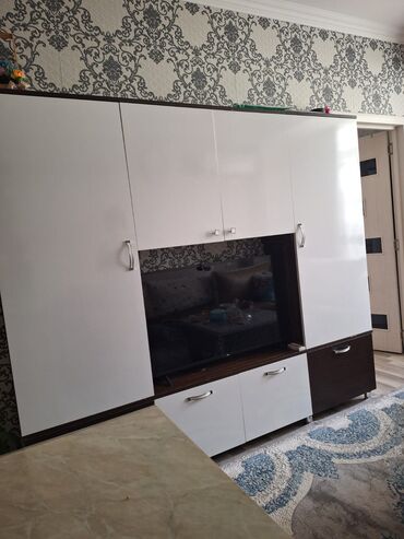 telefon altlığı: TV stend, TV altlığı, Rəf