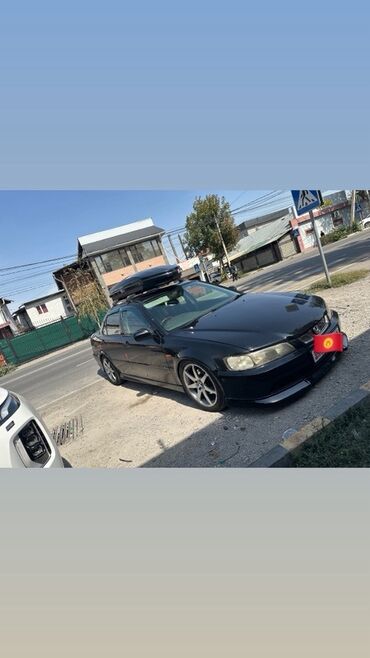 Honda: Honda Accord: 2001 г., 2 л, Автомат, Бензин, Седан