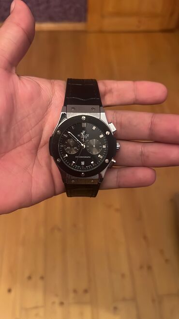 Личные вещи: Б/у, Наручные часы, Hublot, цвет - Серебристый