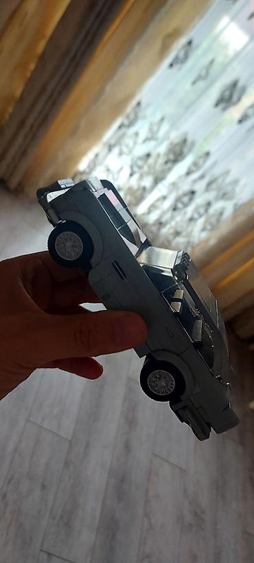 klasik gitara: Konstruktordan yığma klassik idman avtomobili modeli - Brend üslubu — 5