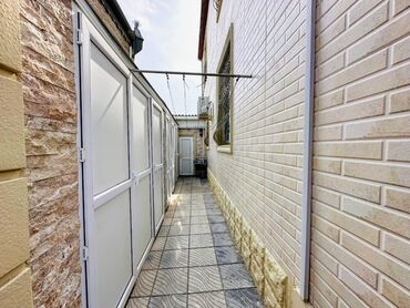 Həyət evləri və villaların satışı: Yeni Ramana 4 otaqlı, 140 kv. m, Kredit yoxdur, Yeni təmirli — 25