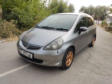 honda stepwgn авто: Honda Fit: 2005 г., 1.5 л, Вариатор, Бензин, Седан