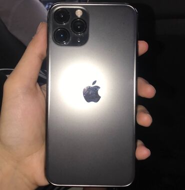 Техника и электроника: IPhone 11 Pro, Б/у, 64 ГБ, Black Titanium, Защитное стекло, Чехол, 78 %