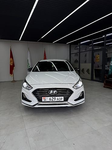 jeep compas: Hyundai Sonata: 2018 г., Автомат, Газ, Седан — 8