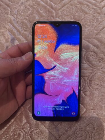 Samsung: Samsung Galaxy A10, 32 GB, rəng - Göy, Sensor, İki sim kartlı