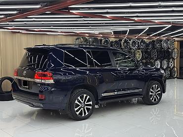 Toyota: Toyota Land Cruiser: 2019 г., 5.7 л, Автомат, Бензин, Внедорожник — 6