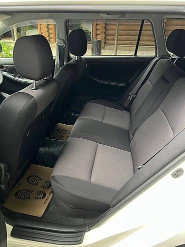 discovery 3: Toyota Corolla: 2002 г., Универсал — 7